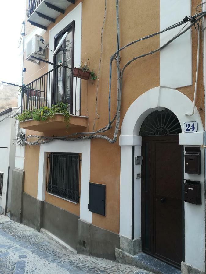 Amendola24 Appartement Cefalù Buitenkant foto